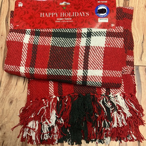 🎄NWT🎄Nordstrom’s Christmas Bundle - Picture 11 of 12